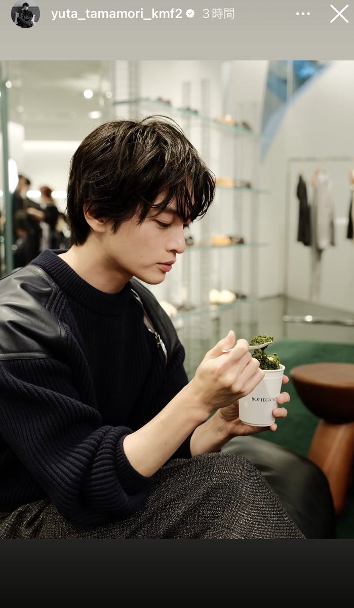 ILoveKinKi's tweet photo. 癒されたいむチュー🥤

玉ちゃん😍ストーリーと #まいたま
ありがとう💛

 ananはとりあえず3冊購入したよ🤭
また追加します🤭
キスマイめっちゃ可愛いぃ🎂

サマフェス行きたかったよぉ😭
今日も暑かったねー💦

玉ちゃんも残りの撮影…暑いけど…体調優先で…頑張ってね😊
そして…夏を楽しもうね☺️
そうだよー家でマイ・フィクション見てるのが1番いいよー😚笑
#玉森裕太Instagram 
#まいにちたまもりゆうた