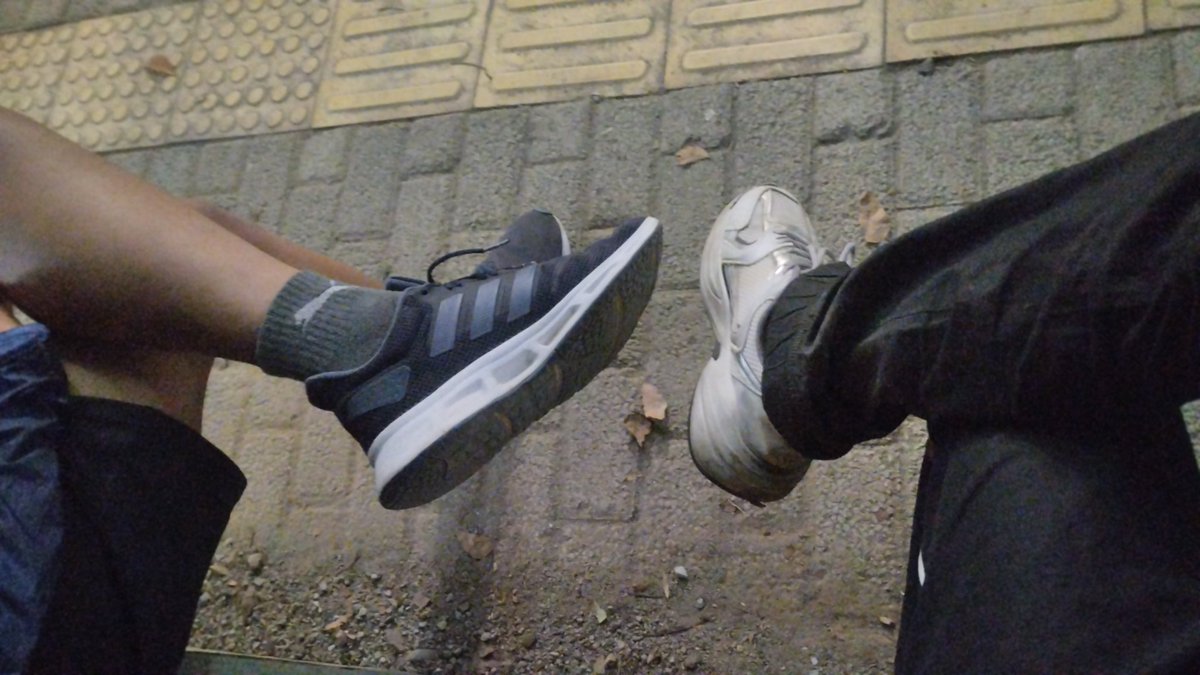 hrykisweet's tweet photo. dah lama ga jogging ☝🏻😼 https://t.co/Q4hlJJUrO5