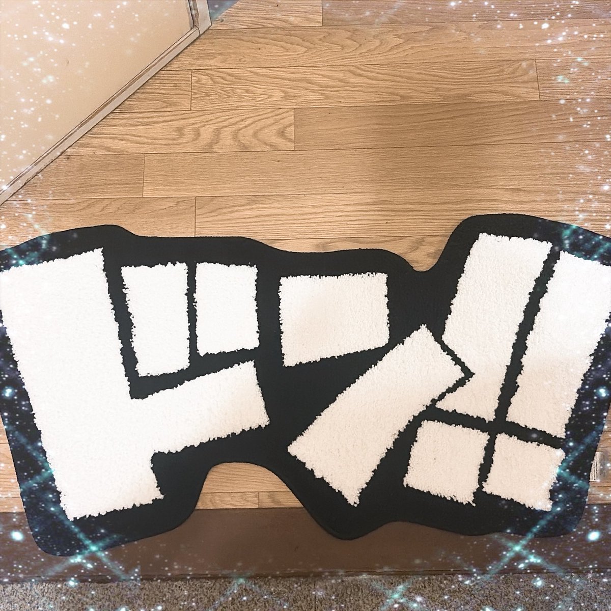 marisato7's tweet photo. ONE PIECE BASE SHOP
からのお届け物
…と言っても
次男のおかげなんだけど(笑)

ドンのラグ
玄関に置いていい感じ💖

#ONEPIECEBASESHOP
#ワンピース好き
#onepiece https://t.co/2Femm6oKWx