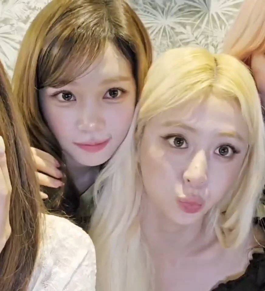 plumfigsorbet's tweet photo. ^________^ https://t.co/ogaeNVD8XH