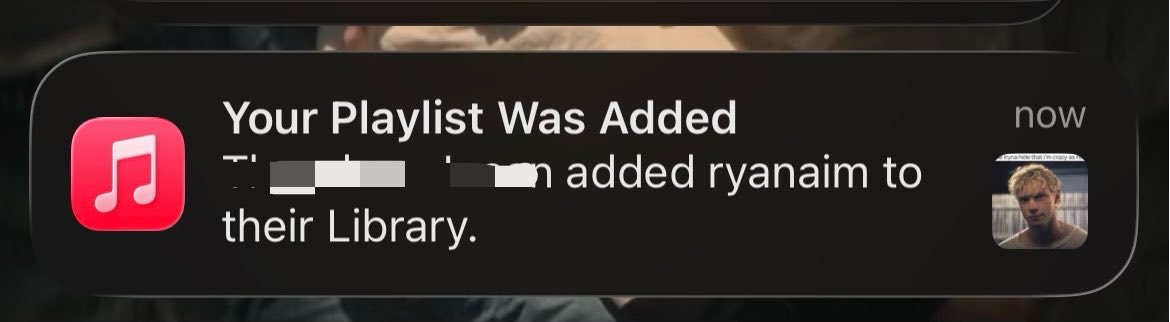 vs6147's tweet photo. WOAH SOMEONE ACTUALLY GAF ABOUT MY PLAYLIST!!!!!!!! https://t.co/XLIaHuEDCF