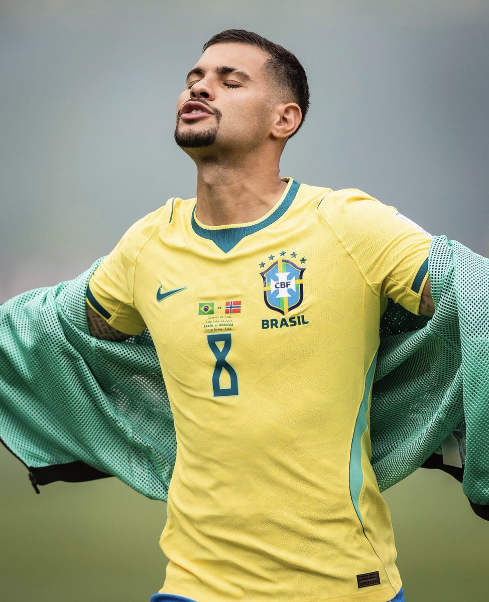 EduardoHagn's tweet photo. If Arsenal sign Bruno Guimarães, what a story it’s been. 🇧🇷

I’ve been pushing propaganda for him since December 2020. 😂 https://t.co/nt0OeQdwKu