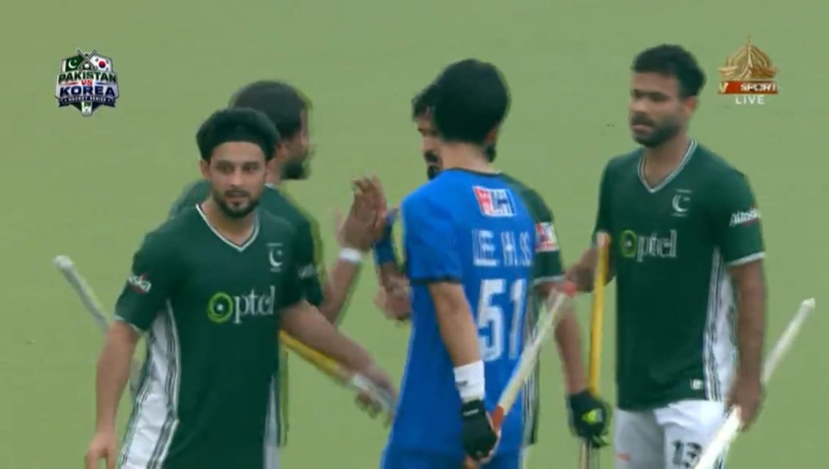 Muneeb313_'s tweet photo. FT: Pakistan 3-1 Korea

Pakistan hockey team registers a win on home soil as international hockey returns to Pakistan for the first time in two decades. 

#Hockey https://t.co/SEzXUY9a9X
