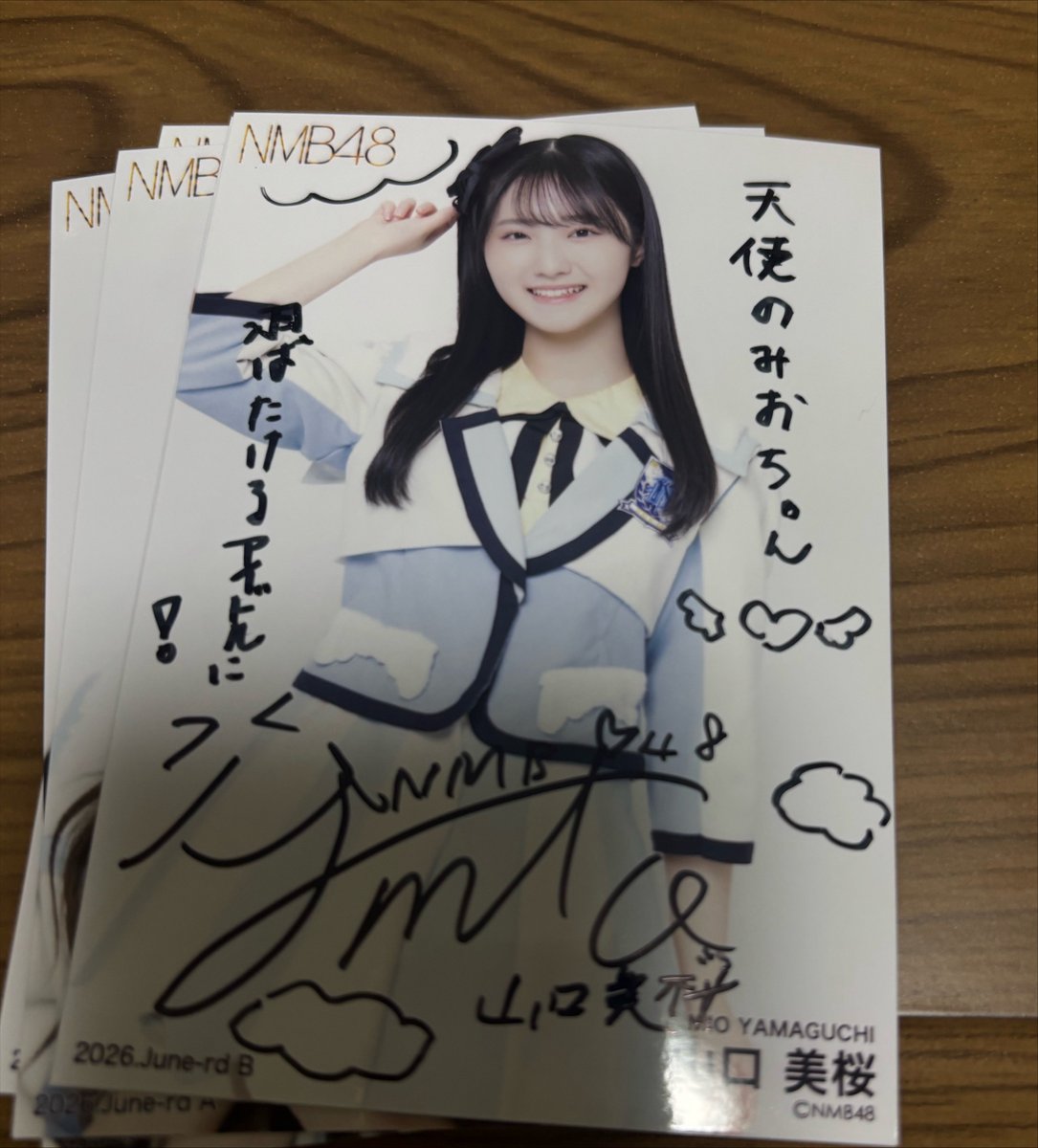 cha_m_n's tweet photo. 手の震え止まらん嬉しすぎる https://t.co/aWsK6xG2ck