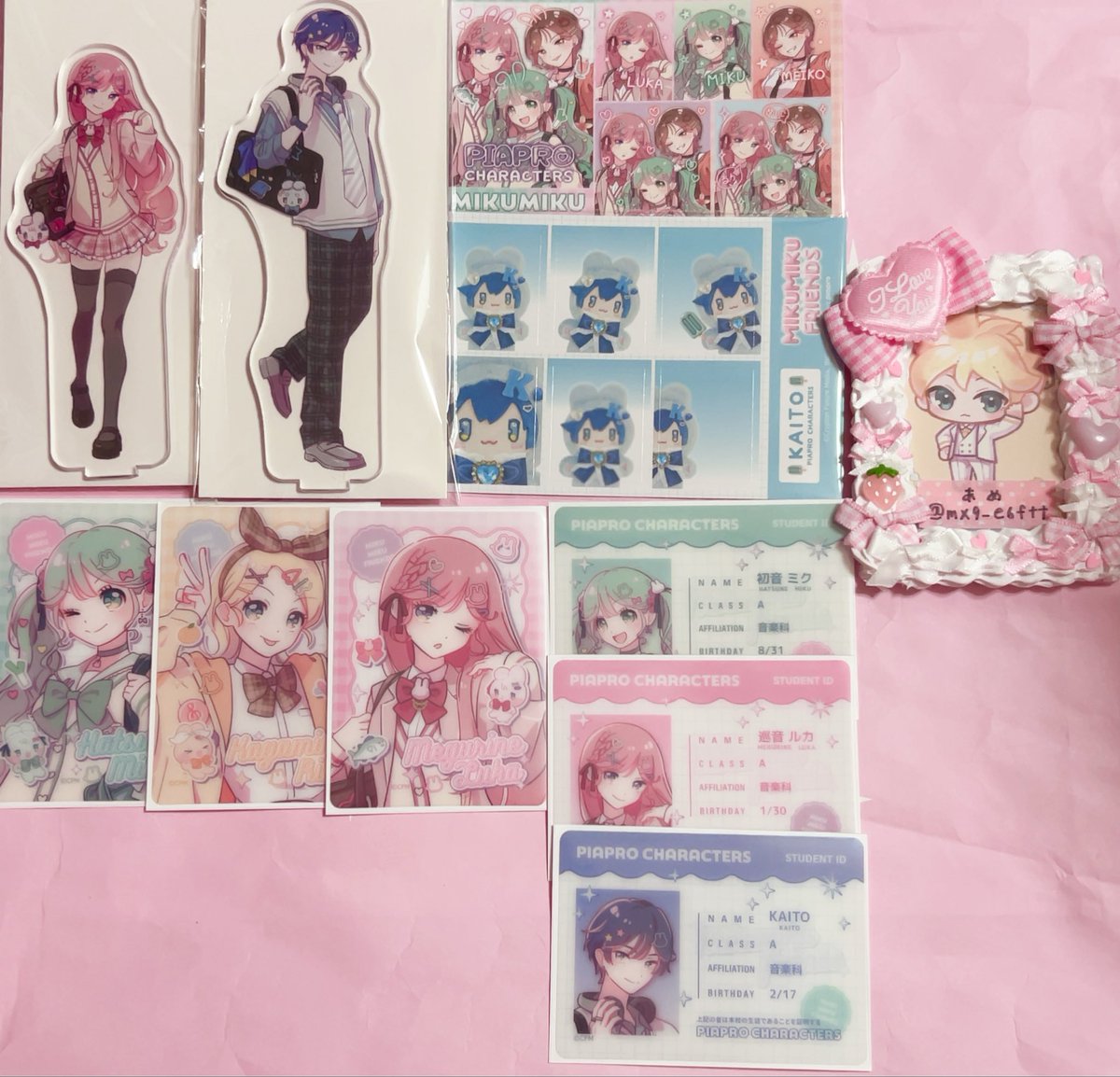 mx9_e6ftt's tweet photo. 初音ミク キャンドゥ CanDo 百均 100円ショップ コラボ 第5弾 グッズ 交換 譲渡

譲 → ミク、リン、ルカ、MEIKO、KAITO
求 → 同種レン

 詳細はツリーに⬇️

気軽にお声掛けください⭐️🎀 https://t.co/8axrNd5zxo