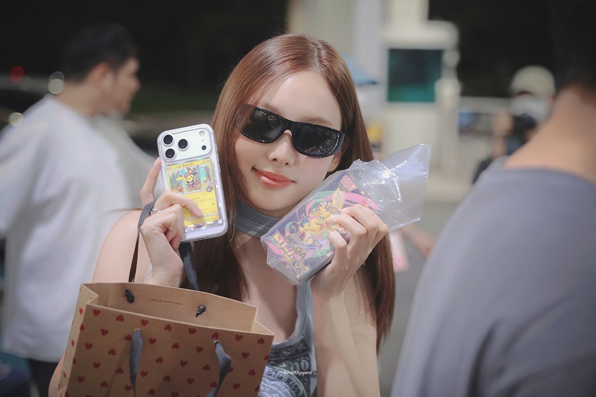 heartlipped's tweet photo. 260729 행운의 기운 가득 담았으니 귀여운 친구들 많이 뽑아주세요 ✨  #나연 #Nayeon #ナヨン #TWICE https://t.co/zvTcPuHsPf