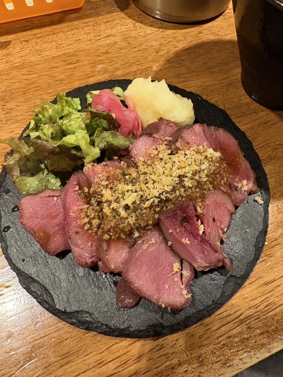 _marchin_'s tweet photo. 鹿食べた。立ち飲み屋とは思えないレベルの味でした👏 https://t.co/43znRBBNtC