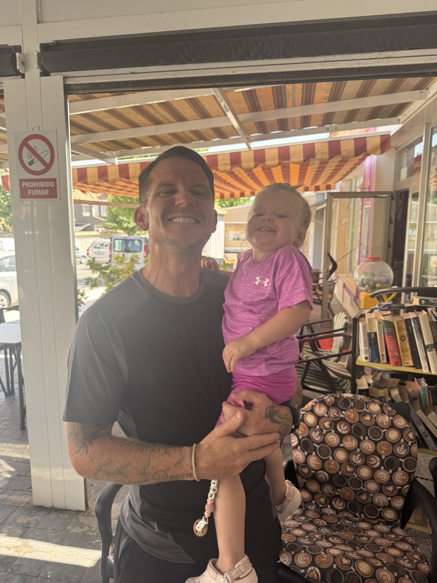 BillyKnott81279's tweet photo. Mini me 🩵🤍🌍 https://t.co/FwILfPeeGx