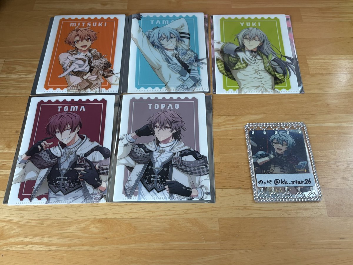 kk_star26's tweet photo. 【交換】アイドリッシュセブン アイナナ 
VISIBLIVE TOUR 4WARD JOURNEY
4WJ 4J ミニクリアファイル 特典

譲）三月,環,千,トウマ,虎於

求）悠 , 一織 > 陸1

郵送のみ。

↓↓↓ https://t.co/8AMxPAqKUn