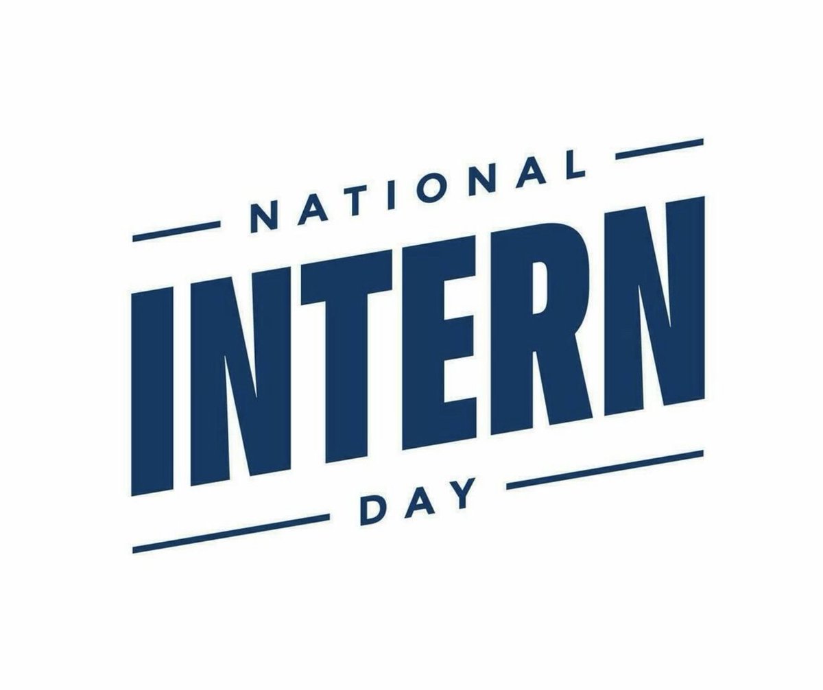 lhs_navigator's tweet photo. ๐ Happy National Intern Day! Here's to past and future #Network53 interns, as well as the incredible group of community partners that host them.
#interns #RWL #N53 #NationalInternDay https://t.co/FyfMW9M6Xi