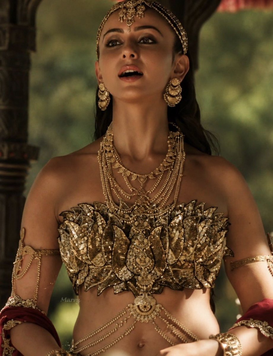 ziorux's tweet photo. want a spinoff movie of surpanakha https://t.co/xEBPkWBSIi