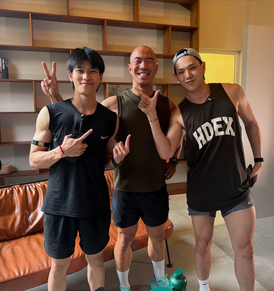 1402lil's tweet photo. I was checking their tagged posts on IG and came across this. And I was like “Wait, you two worked out together today?” 🤣 I thought Ou went alone

Cre: boss_bic
#DaouOffroad #ต้าห์อู๋ออฟโรด https://t.co/PhhsK1s0j4