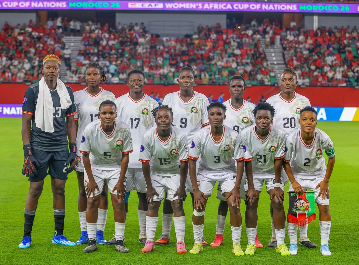 muukami2's tweet photo. Football cuts and blunts. Stand with Harambee Starlets and be sharp and dull in turns. There is no Kenyan too sharp or too dull. Be sharp in support, dull in criticism. #CheerForStarlets https://t.co/j6280Hu1G0
