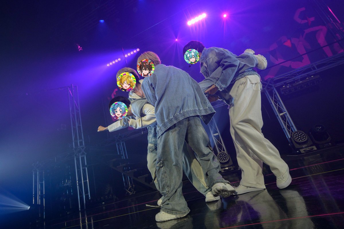 osusi0303's tweet photo. ライブ写真ぶっ放し配信見てくれた子ありがとー！！！！

閲覧5000人超え素直に嬉しい😌
名古屋公演もぶちかまさせていただく！！
一緒に最高の夏にしよなあああ！！！

#うぃあすに２ https://t.co/OWoZ0Sg7gy