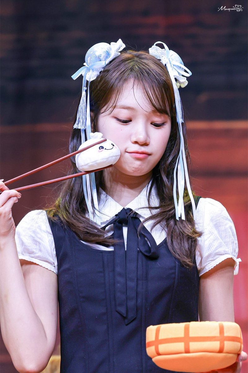chaedamn11's tweet photo. Happy birthday Chaewon, every wish you hold deep inside will come true sooner or later

TIME TO CELEBRATE CHAEWON
#TimeToChaelebrate
#여름의인트로_김채원 https://t.co/kwtrZC94uB