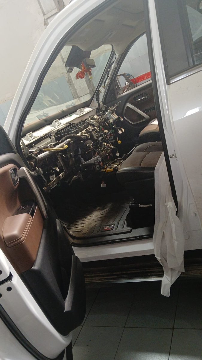 Sandeepgarg009's tweet photo. @anandmahindra Am I Mahindra's quality testing lab? Customers pay lakhs for vehicles, not repeated workshop visits and excuses. Please intervene.
#Mahindra #ScorpioN #CustomerExperience #ConsumerRights https://t.co/155vXU2CCK