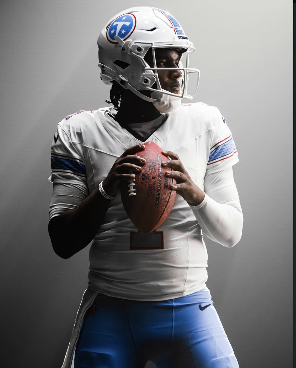 SleeperTitanUp's tweet photo. You’re telling me this isn’t top 10? 🤔 https://t.co/RcZeXoyjTW