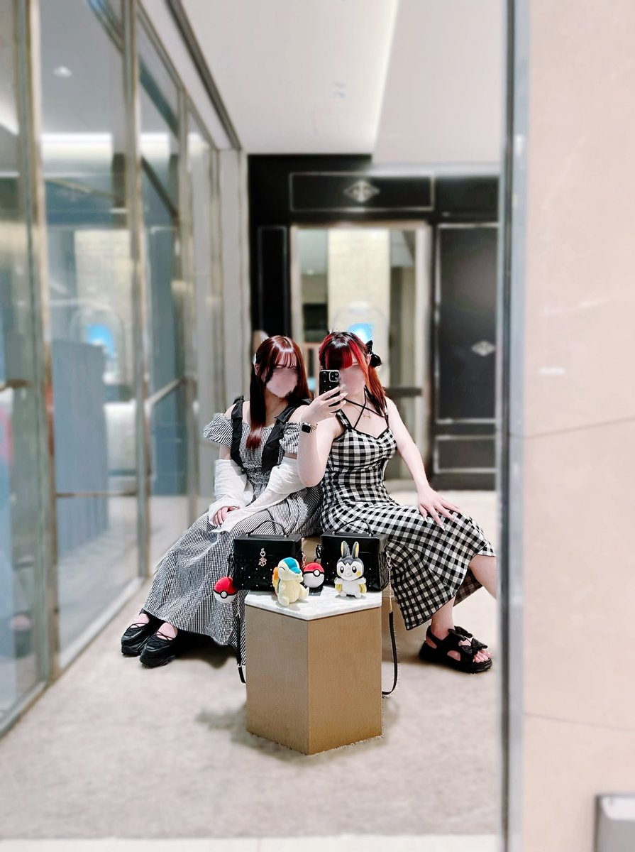 lovm4_'s tweet photo. 抱きしめたいこの夏をぎゅっと✩.*˚ https://t.co/yFz7Ol9jem