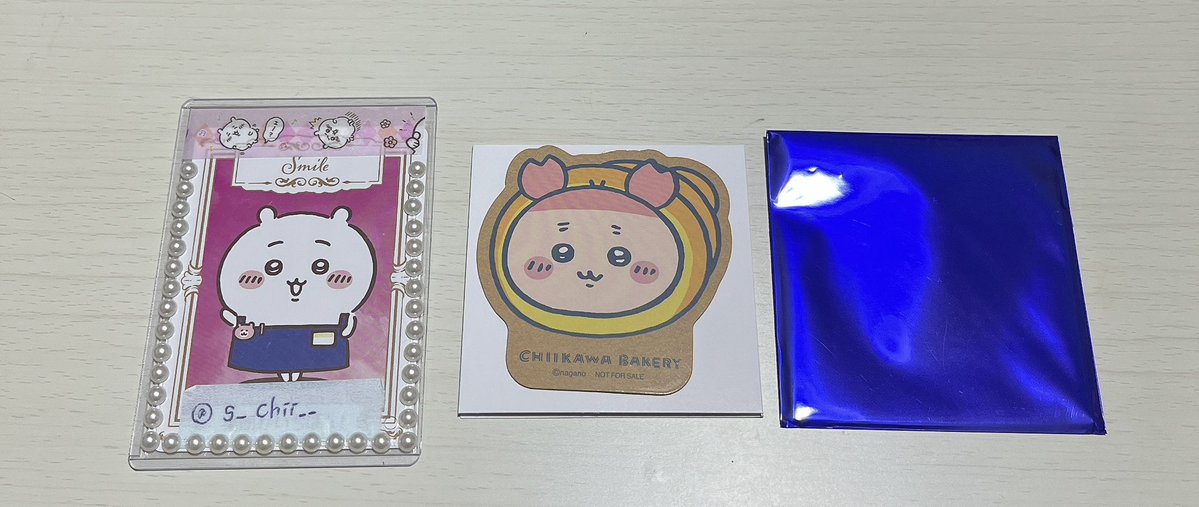 s_chii__'s tweet photo. ちいかわベーカリー ノベルティ 交換

【譲】古本屋
【求】ちいかわ

郵送での交換。過去のノベルティとの交換も可能です◎お気軽にお声がけください。 https://t.co/EkMdxVPbIr