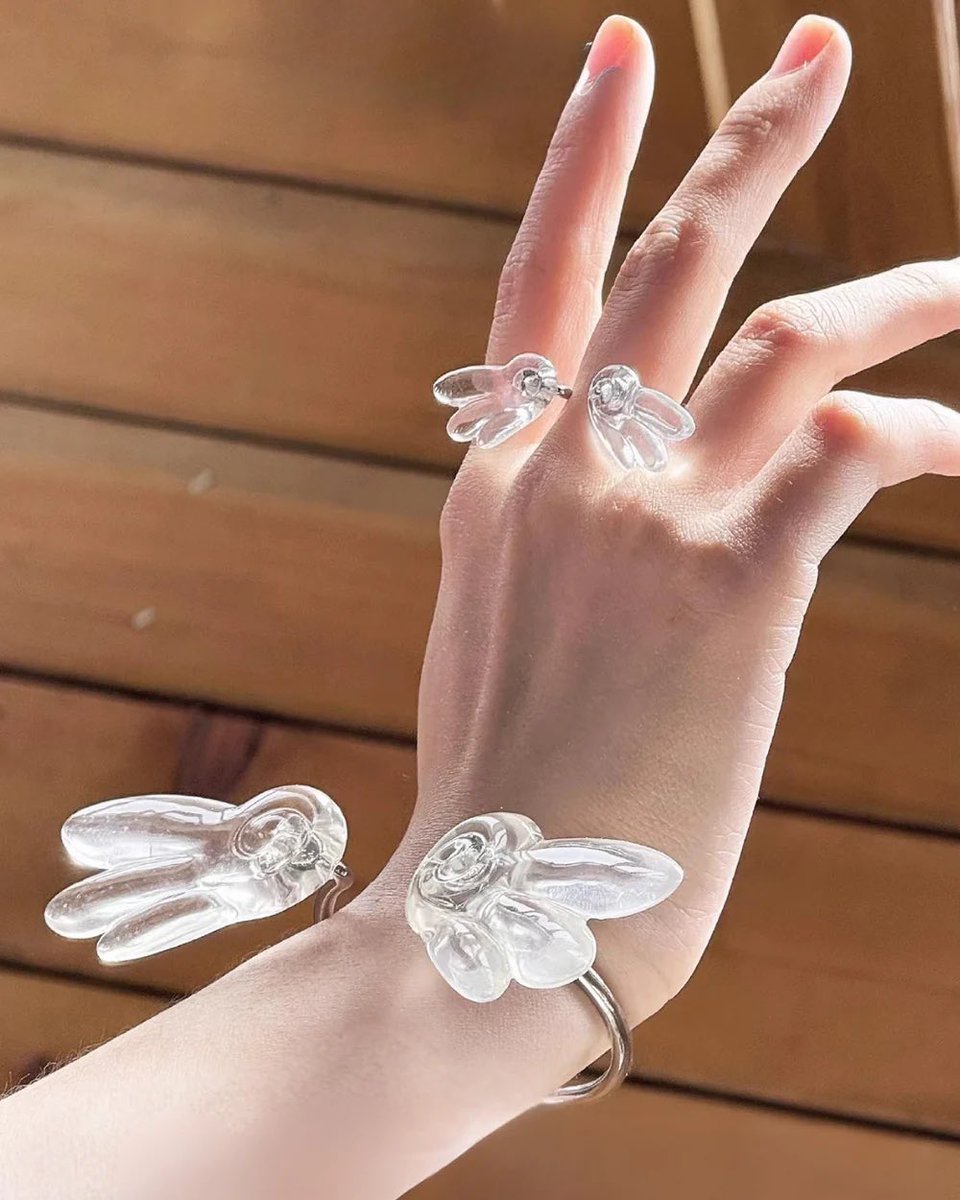 ElyfaeFeelings_'s tweet photo. 🪽 https://t.co/H1J1rOH0m5