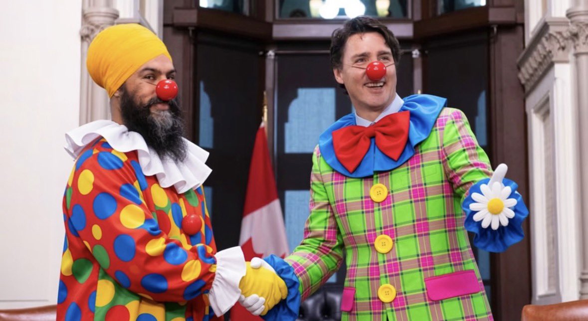 Christy4Change's tweet photo. Jagmeet Singh is being considered for a 350,000 dollar CEO job for Destination Canada.
Justin Trudeau is gallivanting all over America with Katy Perry.
This is the life two men have been given for the destruction of Canada.
CANADA DESERVES REPARATIONS!
Lock. Them. Up. https://t.co/Iywr7La7go