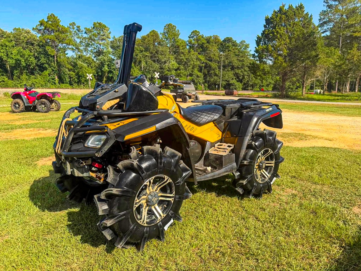 superatvtweet's tweet photo. @bnl_motorsports_ wrapped up this clean gen 1 @CanAm #OutlanderXMR Max with all kinds of goodies, including a fresh set of 32-inch #AssassinatorTires! ๐๐ #SuperATV https://t.co/lUjUE7zi5G