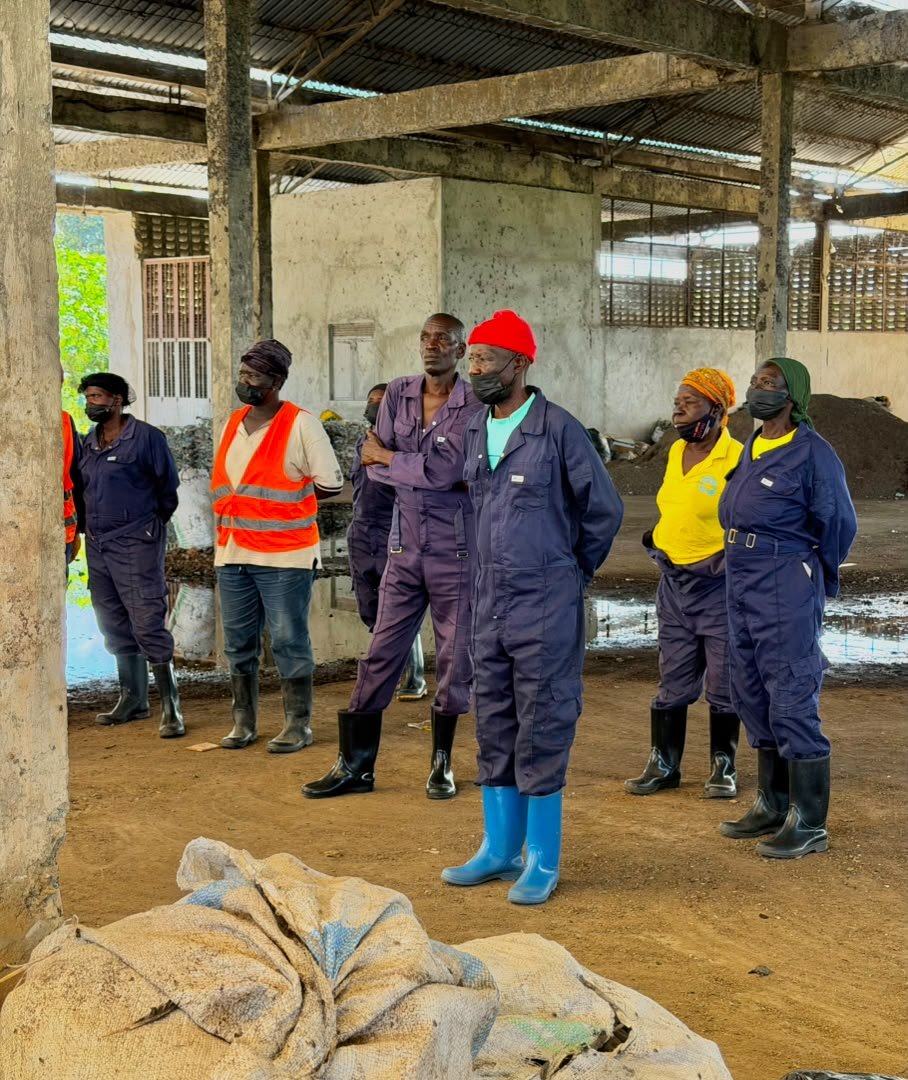 LAlionzi's tweet photo. This afternoon, together with members of the City Executive Committee and technical officers led by the Deputy City Town Clerk, I visited Arua City Composite Site to assess the current state of the facility and engage with staff on their welfare and working conditions.

The visit provided an opportunity to supervise ongoing activities, identify areas that require improvement, and discuss practical measures to create a more conducive working environment for our staff.

We also undertook a preliminary assessment of the site ahead of planned interventions under the USMID Programme, which is expected to partly support improvement works at the facility. This first-hand inspection will help us prioritize the most urgent needs and ensure that the planned investments deliver lasting benefits.