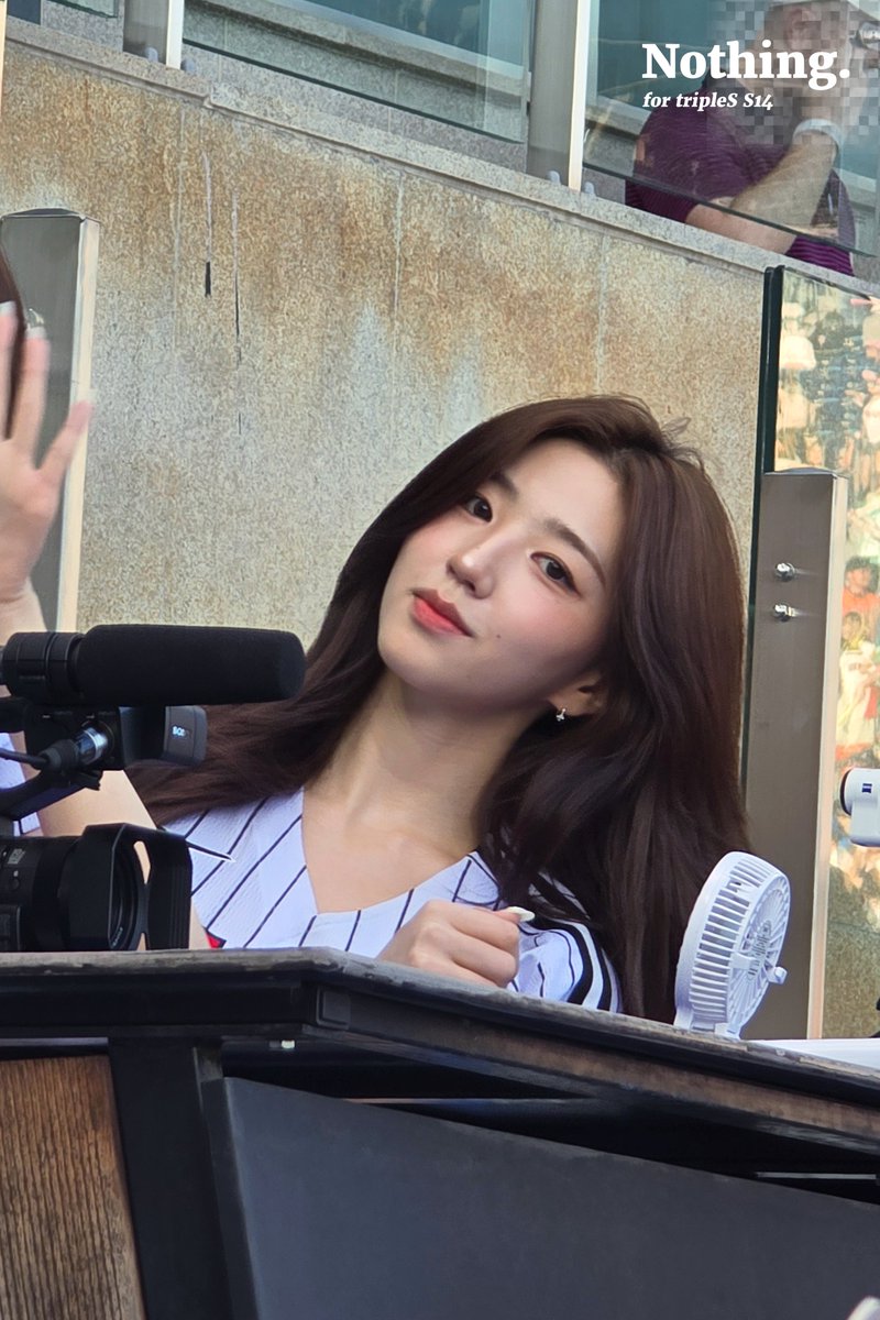 noth_lng's tweet photo. 260730
 
이뿌

#tripleS #트리플에스 #sohyun #소현 https://t.co/xvYdM4HNiq