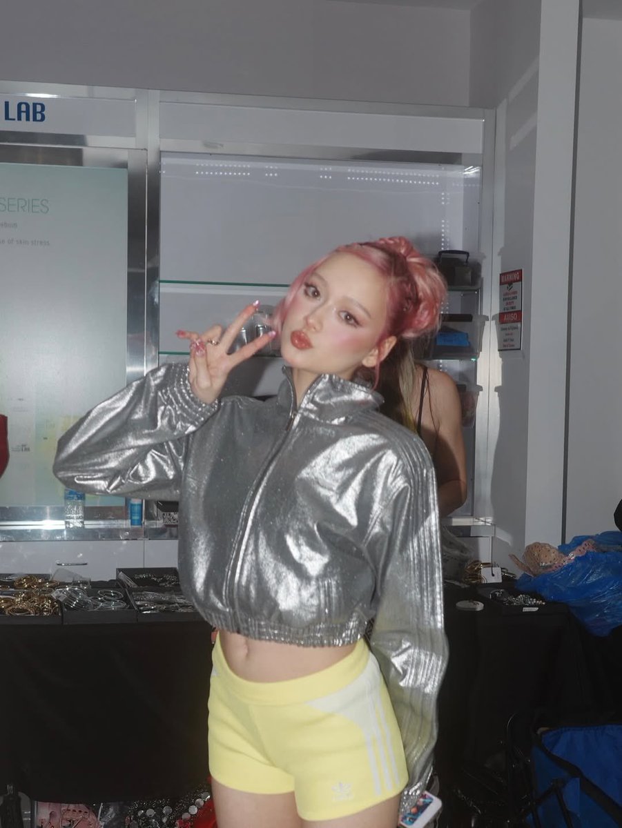 Eibeling's tweet photo. 𝚆𝚊𝚛𝚗𝚒𝚗𝚐: too much sporty princess energy in one post. Proceed with caution ˙⋆✮ https://t.co/LIm5PxSQHy