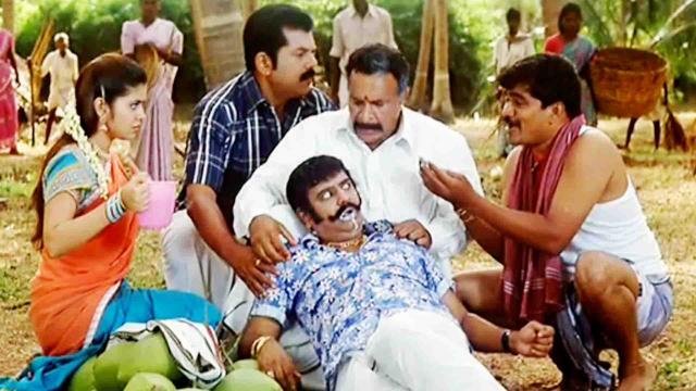 idumbaikarthi's tweet photo. 151 உயர் சிறப்பு மருத்துவப் படிப்பு இடங்கள் தவெக அரசின் அலட்சியத்தால காலியாகி இருக்கே!

அதவிடுங்க ஐயா! 

தளபதி கருப்பு கோட் போட்டுக்கிட்டு, எவ்வளவு ஸ்டைலா Walk பண்றாரு பாருங்க! https://t.co/OFKEeTTDMw