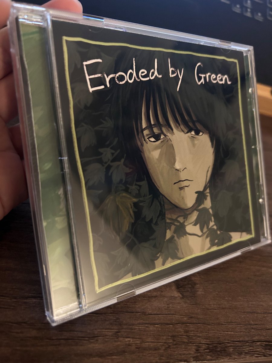 chubbybelly98's tweet photo. 私のzineはイラスト集ですが、ちょっと遊び心が欲しいなということと、音楽が好きなことからイラスト集はCDのブックレット風に。

初のzineが印刷所から届くまで、ジャケットを作ってみました！
ELECOMの用紙が素晴らしくて印刷の質もいい感じ😊

#zine #artzine #イラスト #illustration #創作
# https://t.co/1IIYPDBN95