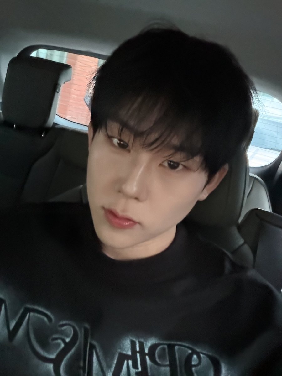 몬루 tweet media