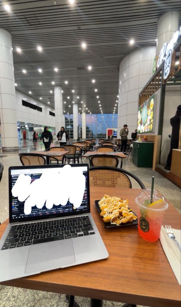 salsrizz's tweet photo. Landed in Kuala Lumpur, Malaysia. 🇲🇾 Here for a conference where I’ll be speaking about Agentic AI, RWAs, and blockchain. https://t.co/fgidwrjdJN