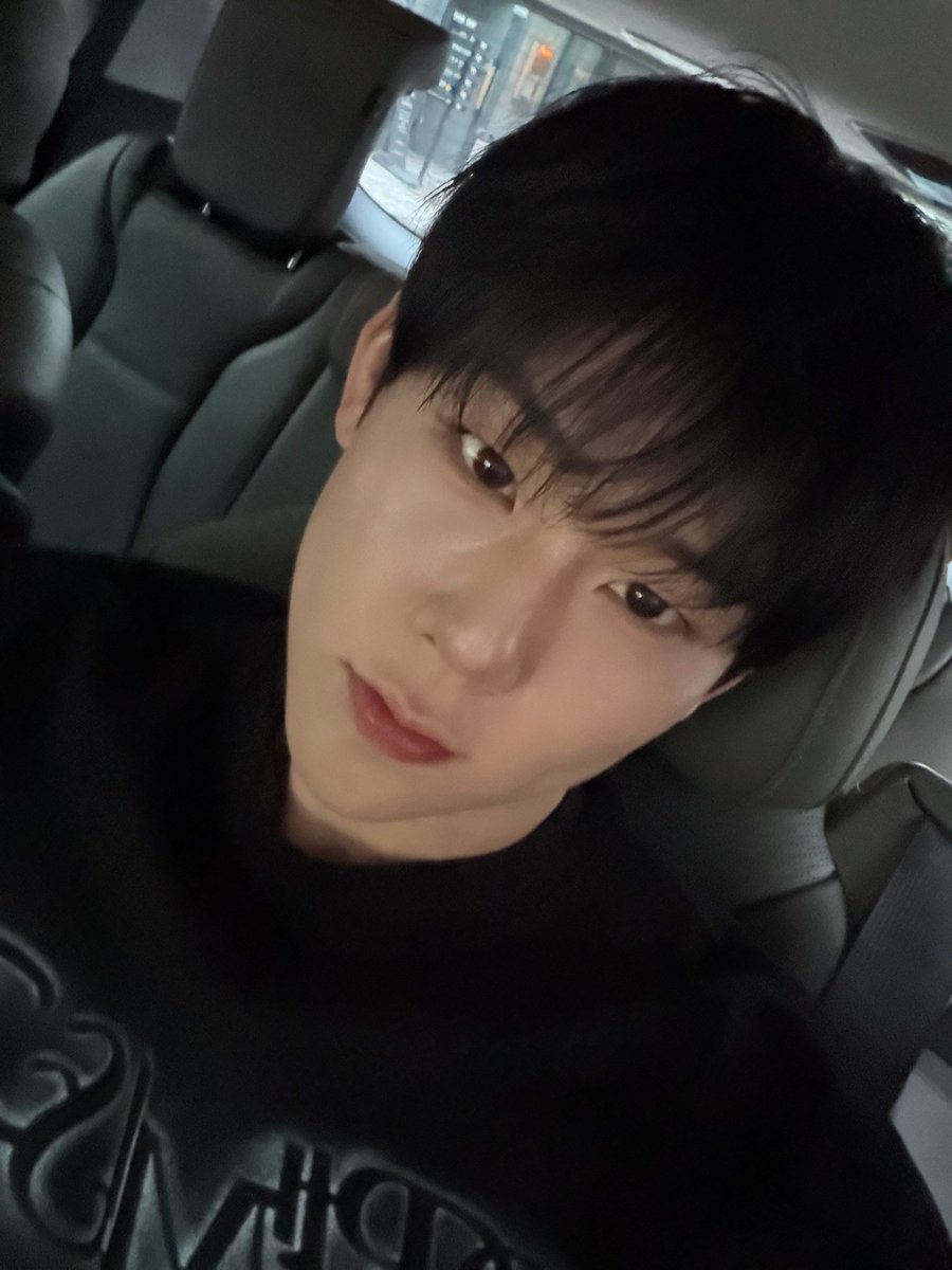 몬루 tweet media