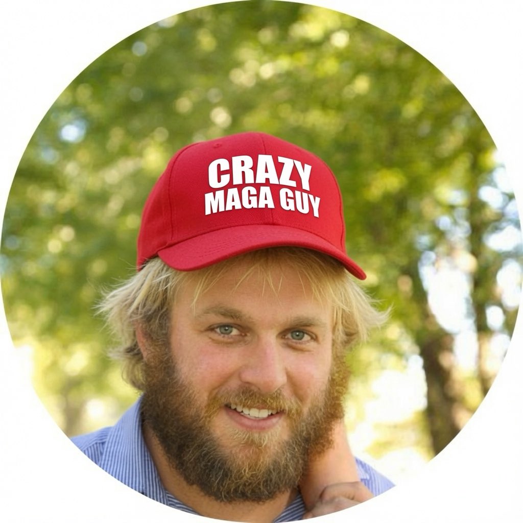 Dorothy_Can's tweet photo. @johnjhass @RandPaul No dude, you’re the crazy one. 

Out of respect for your young daughter, I’ve upgraded your profile pic: https://t.co/fZr6g5vruQ
