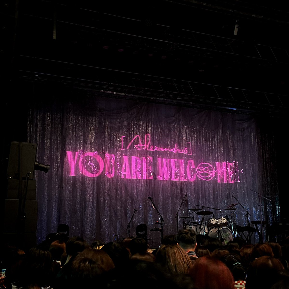 TELnonaka's tweet photo. [ALEXANDROS]
YOU ARE WELCOME TOUR
名古屋あざした！！
大好きな曲から始まって、沢山大好きな曲聴けて、ドロスを音で感じれて最高だった！！次はトレジャーでし会おう✨️

 #ライブ https://t.co/senWbdoKhC