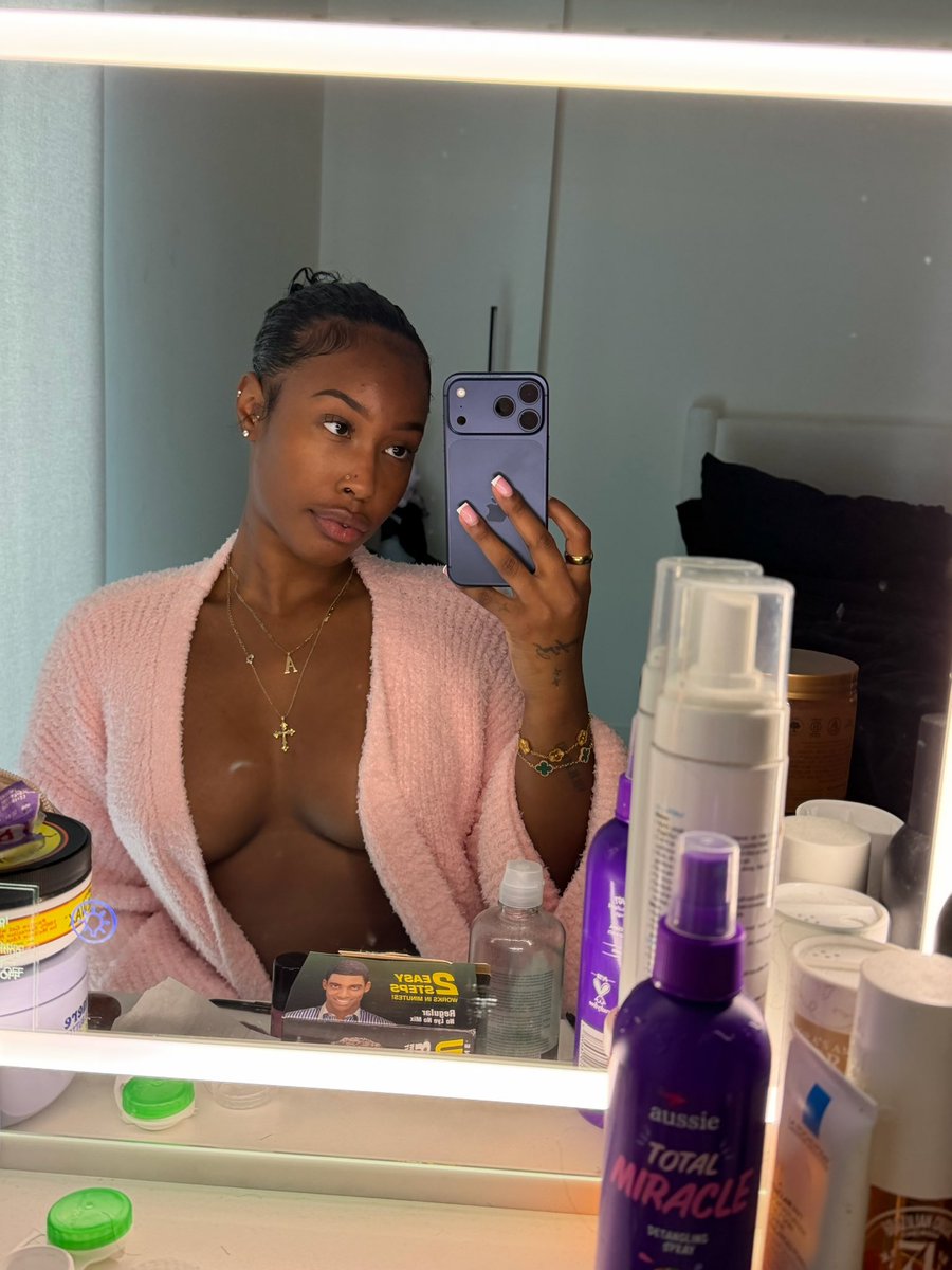 realkeylamariee's tweet photo. Miss perfect ⭐️ https://t.co/Q9nfxuYQmm