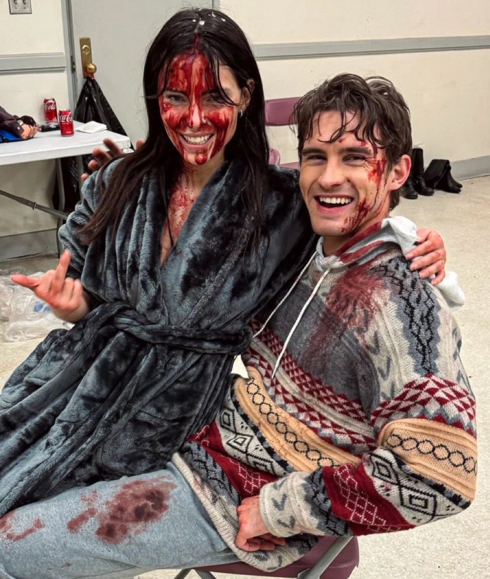 johnstonupdates's tweet photo. michael johnston and inde navarrette on the set of obsession https://t.co/WOi6NWMdif