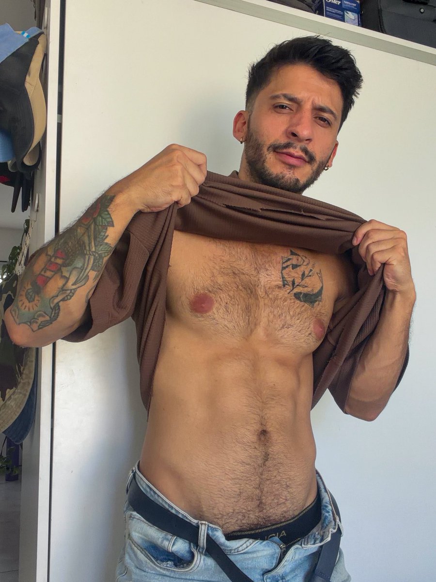 xSOMOSFYG's tweet photo. Les gusta peludos? https://t.co/a9ohWiWeEu