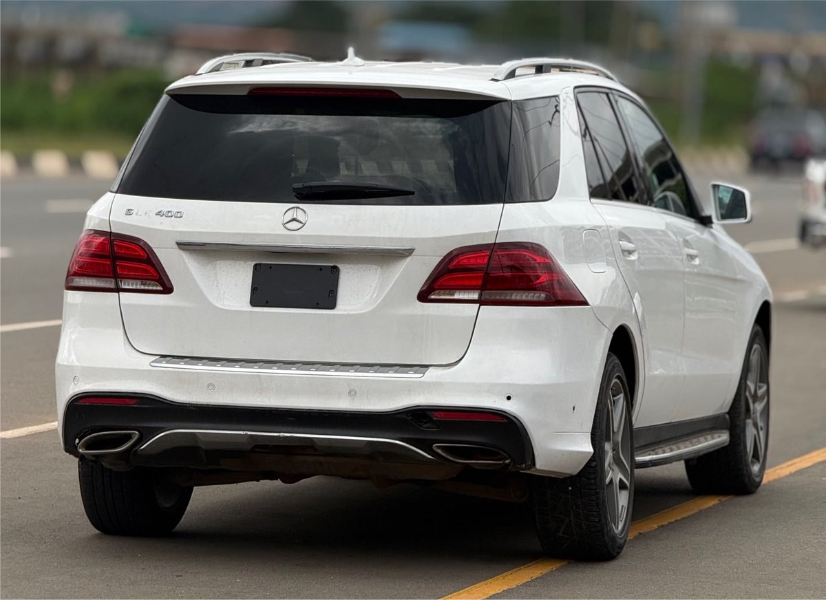 DaggashAutos's tweet photo. MERCEDES-BENZ GLE400
Extremely clean 2017 Model 
Original duty ☑️
🏷️19.9m
📍Abuja https://t.co/tLvX8lXJTb