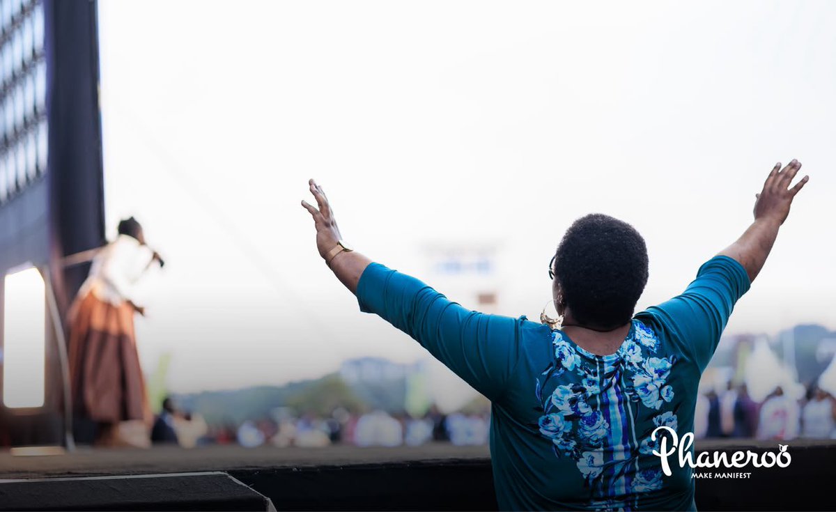 ella_natella's tweet photo. I speak in tongues, with the Holy Ghost. My spirit cries ELOHIM ADONAI (Mighty Lord)!

https://t.co/h1i9IoFGxL

#Worship
#Phaneroo | #LiveNow https://t.co/HxSxze5veh