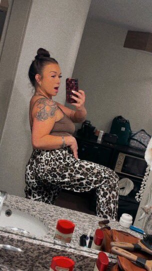 emilymac300's tweet photo. Horny and open for thick bwc right now 💦follow me rn let’s have fun💦💦 https://t.co/3uYcfLonhx
