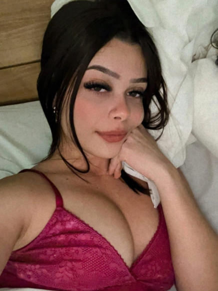 absolutelyzonkd's tweet photo. CAIU NA NET
Novinha moreninha branquinha delicinha vazou botando plug anal se deliciando na frente da câmera

VEJA OS VAZADOS DELA NO PERFIL!! 😈 https://t.co/Rp984xwcop