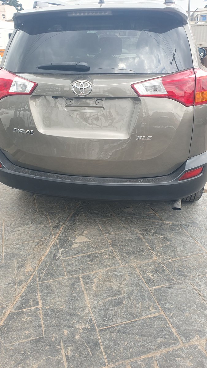 EaglePeace5's tweet photo. 🚙 2014 TOYOTA RAV4 XLE – FOREIGN USED 🇺🇸

Looking for a reliable SUV that combines comfort, performance, and fuel efficiency? The 2014 Toyota RAV4 XLE is ready for you

. 
Price :#20m https://t.co/YQOMLbpoVZ