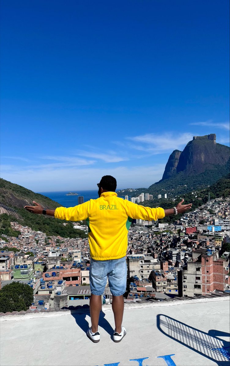 KevinMuky's tweet photo. Rio de Janeiro 2026 🇧🇷

Copacabana, les Favelas, Ipanema, le Maracanã, Christ Rédempteur, Flamengo, la samba, les Caipirinhas, les plages, la vue... l'aventure d'une vie! 

Muito Obrigado Brasil 🙏🍯🌙 https://t.co/4M2i8Q2RYO