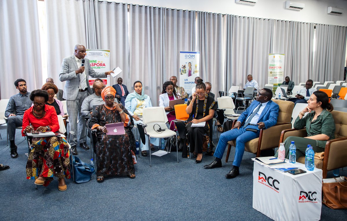 IOMBurundi's tweet photo. As Pan-African #DiasporaWeek concludes, participants reaffirmed the African diaspora's role as a key partner in shaping #TheAfricaWeWant.
@IOMBurundi remains committed to fostering dialogue & partnerships that enable the 🇧🇮-ian diaspora to contribute to sustainable development. https://t.co/PZHltavGHB