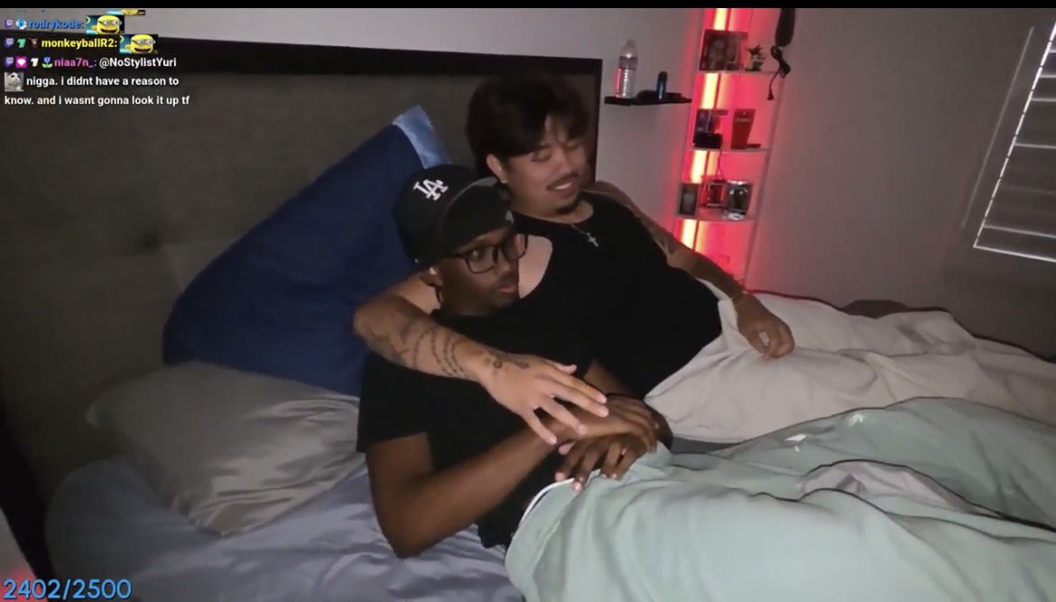 malveux98461's tweet photo. I showed my friend these screenshots and he now thinks Yusuf’s a gay porn star 😭 https://t.co/MHnhm5BI3B
