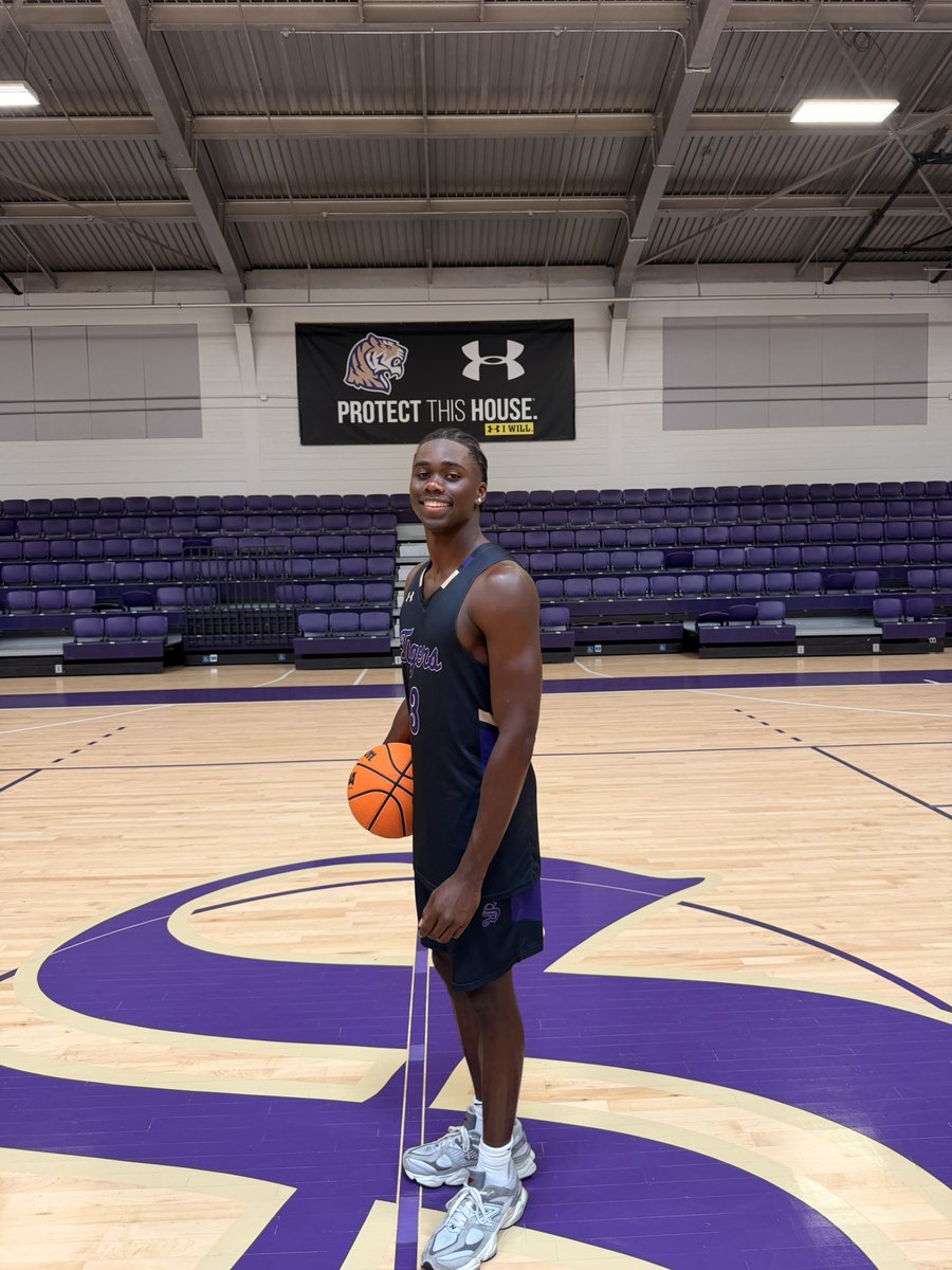 Ayden_meadows13's tweet photo. Blessed to receive an offer to play basketball at the university of Sewanee https://t.co/NeiQCV1vGf