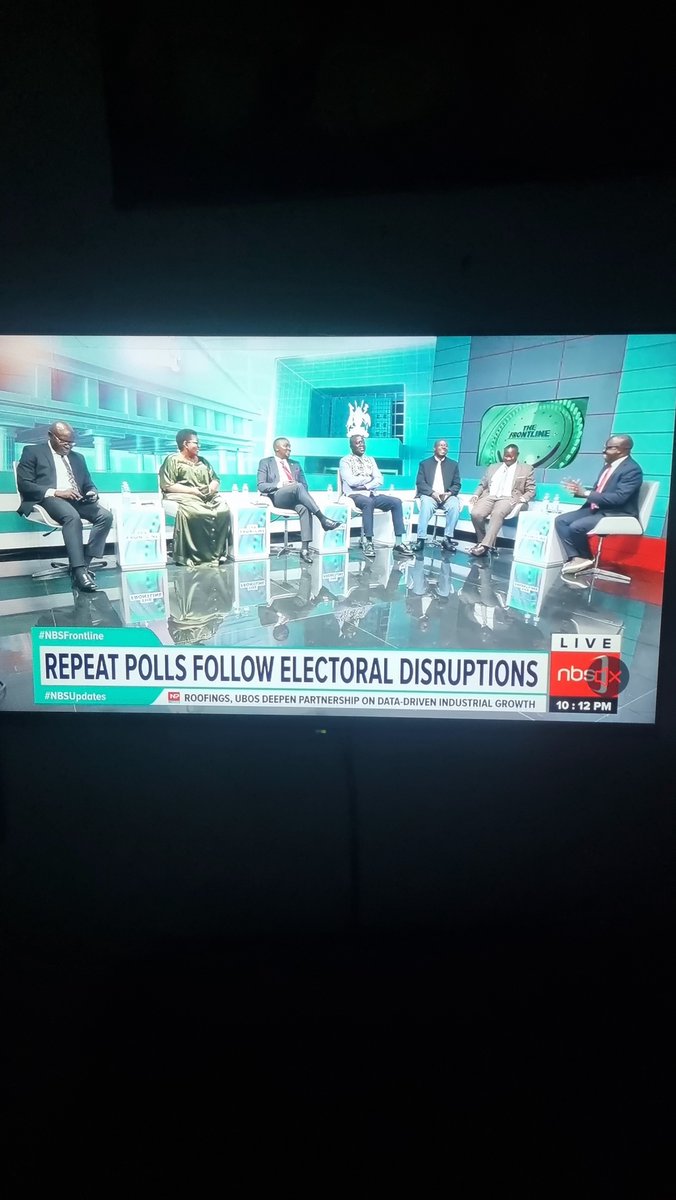 TugumePatrick17's tweet photo. This is how @nbs tv plays diversionary politics and diverting people from issues of besigye, lukwago and kivumbi. https://t.co/S3cHPPqwMk