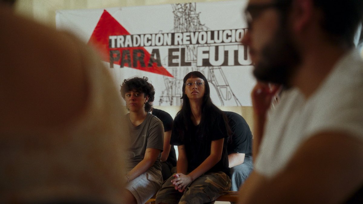 laUJCEAnd's tweet photo. Este fin de semana celebramos en Puerto Real nuestra escuela andaluza. Hemos hablado de la diferencia entre comunismo y otras corrientes, de la historia del movimiento obrero en España y de nuestra estrategia de intervención 🧵 https://t.co/GAigTwKoCs